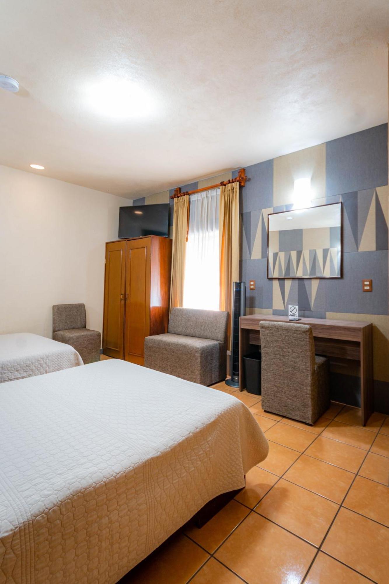 Hotel Estefania Morelia Dış mekan fotoğraf